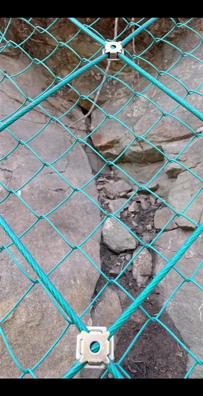 Active Rockfall Barrier System